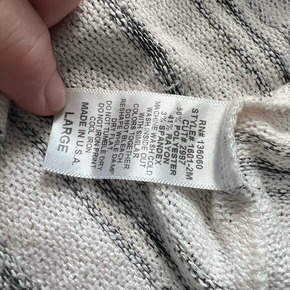 Project Social T Lightweight Striped Gray Cream Sleeveless Sweater Top- Size L - Picture 5 of 8